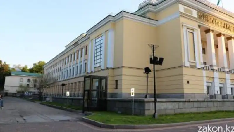 Почему в Алматы не стали открывать театры