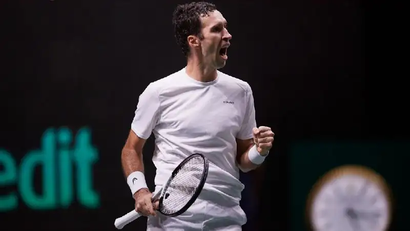 Михаил Кукушкин получил путевку в полуфинал "Челленджера"