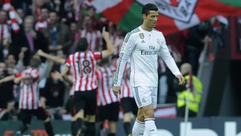 Фанат предложил Роналду свою девушку в обмен на футболку