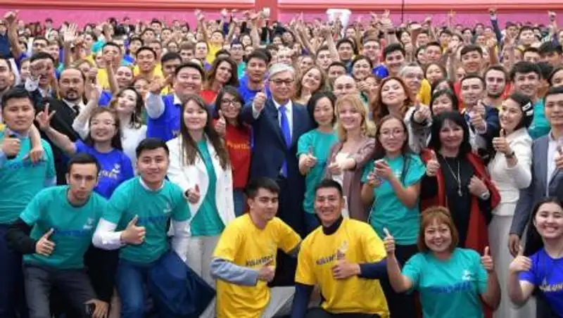 В Костанайской области наградили победителей премий "Жомарт журек" и "Волонтер года"