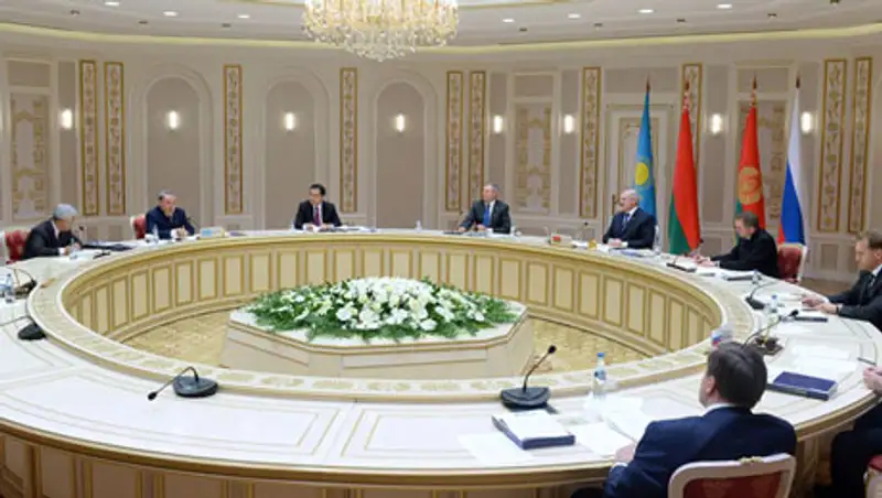 В ходе заседания Высшего Евразийского экономического совета был подписан ряд документов, фото - Новости Zakon.kz от 25.10.2013 15:44