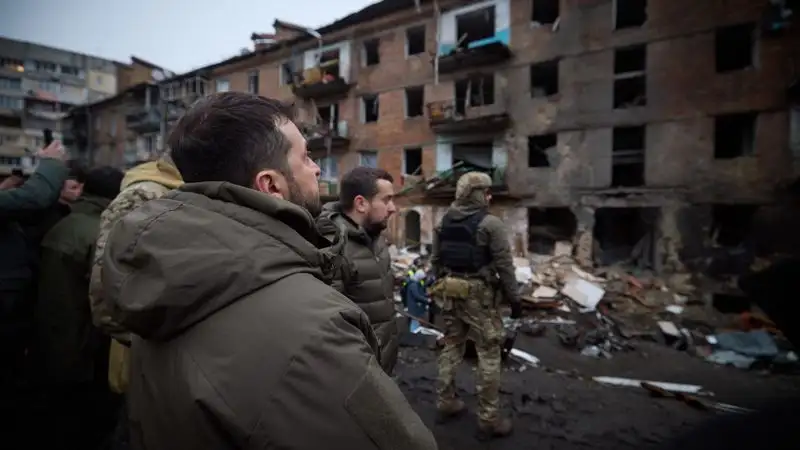 Ситуация в Украине: Варшава предоставила Киеву военную помощь на $2 млрд, ЕС увеличит фонд для поставок оружия