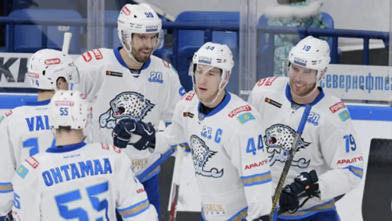 "Барыс" одолел подольского "Витязя"