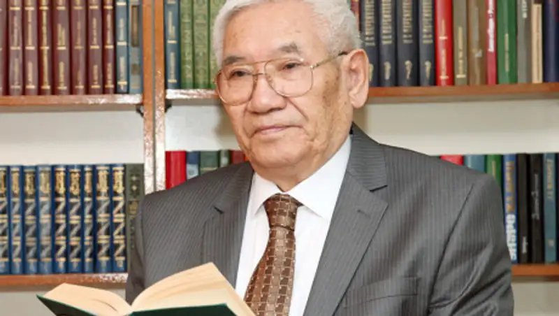 Дарига Назарбаева поздравила с юбилеем Омирбека Байгелди