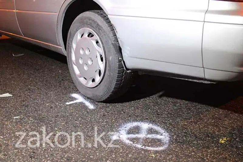 Конфликт на дороге закончился дракой в Алматы (фото) Конфликт на дороге закончился дракой в Алматы (фото), фото - Новости Zakon.kz от 20.11.2013 22:18