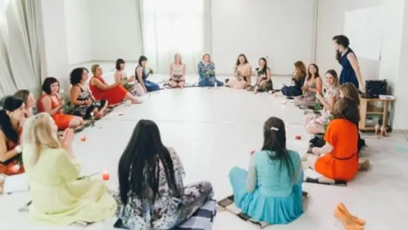 Казахстан ударит по радикализму женскими клубами