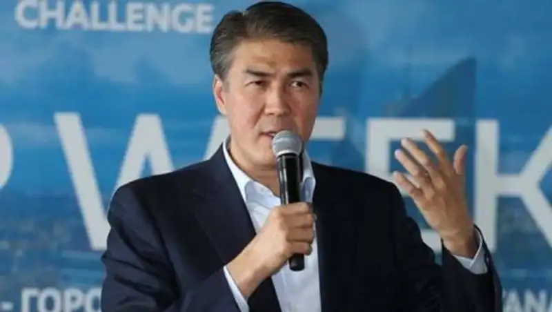 Исекешев: Некоторые кондукторы автобусов дезинформировали население