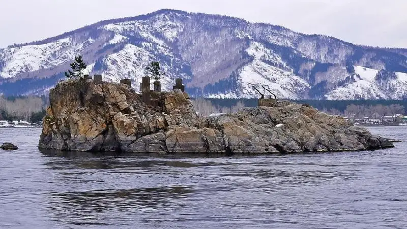 Канада и Дания урегулировали 49-летний территориальный спор