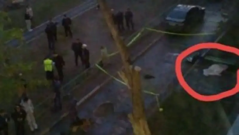 В Костанае во дворе дома убили человека