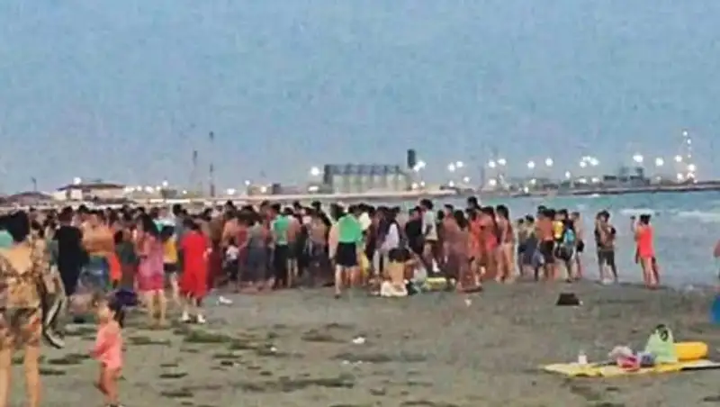 Парень с девушкой утонули в Актау