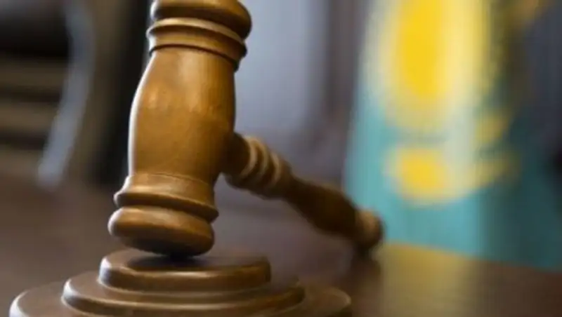 Похитившего бывшую жену актюбинца осудили на 4 года