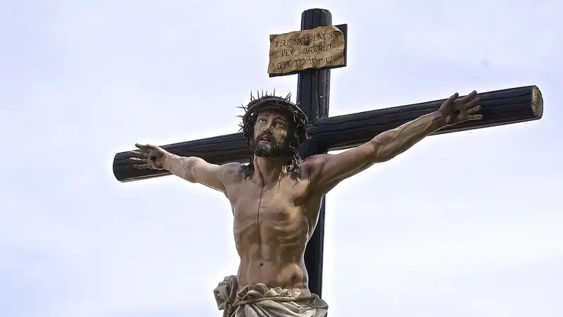 Религиозный скандал из-за женственного изображения Христа разгорелся в Испании, фото - Новости Zakon.kz от 30.01.2024 12:02