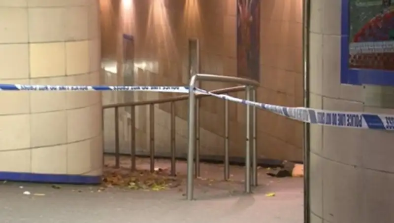 Совершившему нападение в лондонском метро предъявлено обвинение