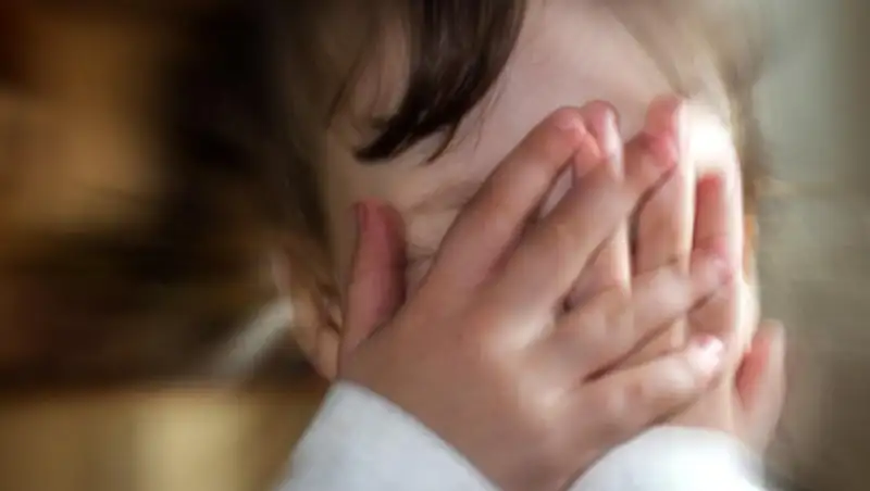 Пошло по миру. Видео с издевательствами над ребенком стало вирусным