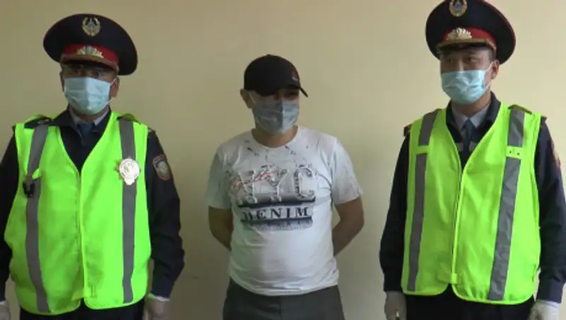 7 тыс. тенге, чтобы миновать блокпост - в Алматы задержан взяткодатель