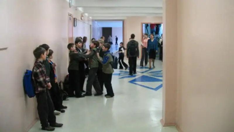 Четвероклассник умер в школе в Алматинской области