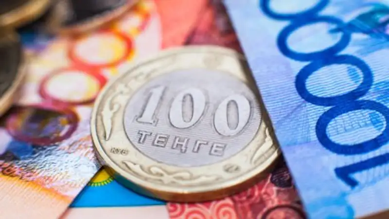 Тенге продолжил ослабление