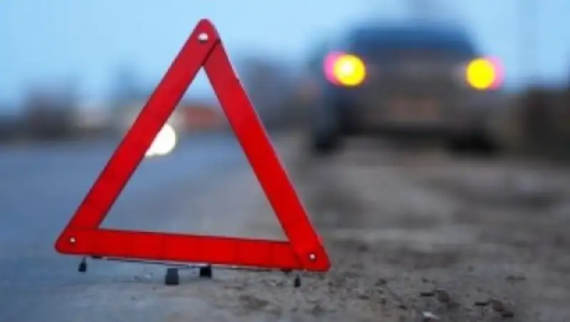 Военный атташе Казахстана в Азербайджане попал в ДТП в Баку