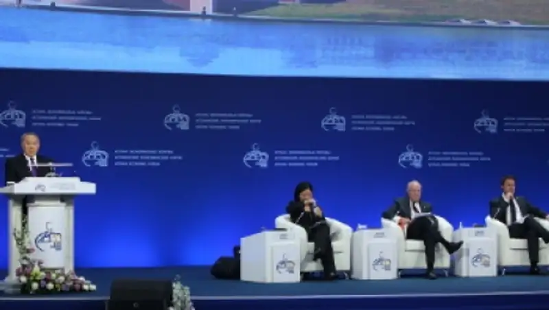 Н.Назарбаев: В ближайшие 30 лет потребуется удвоение производства продуктов питания