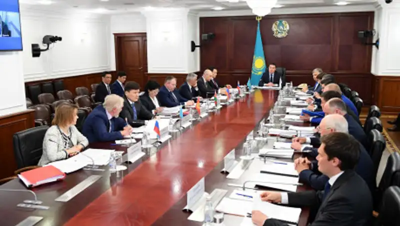 Аскар Мамин избран председателем совета Евразийского банка развития