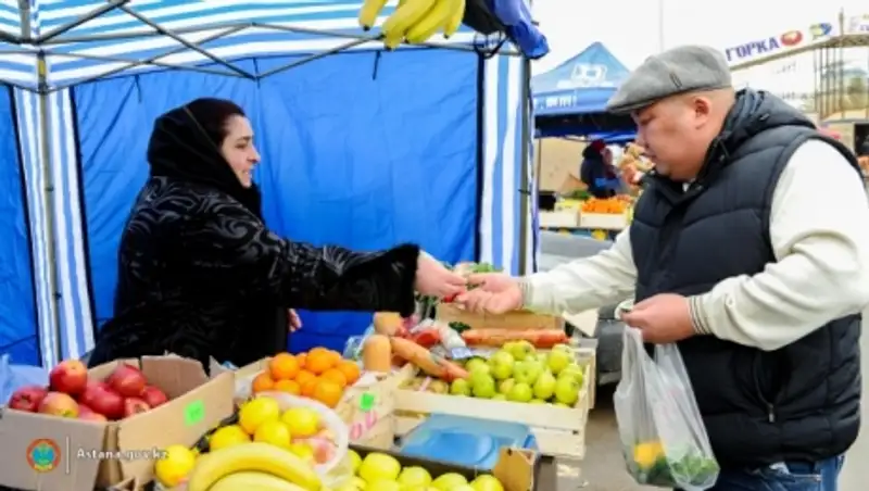 На сельхозярмарке в Астане реализовали 37 тонн продуктов