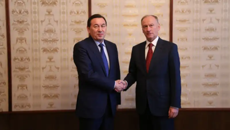 Представители Советов Безопасности РК и РФ обсудили международную ситуацию