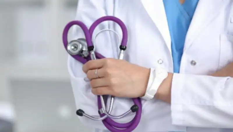 Казахстанцы чаще всего жалуются на качество финансовых и медицинских услуг