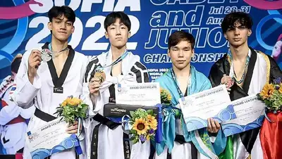 медали, юниоры, фото - Новости Zakon.kz от 05.08.2022 09:58