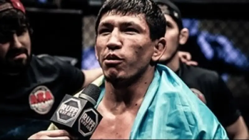 Казахстанский боец Куат Хамитов подписал контракт с ONE FC