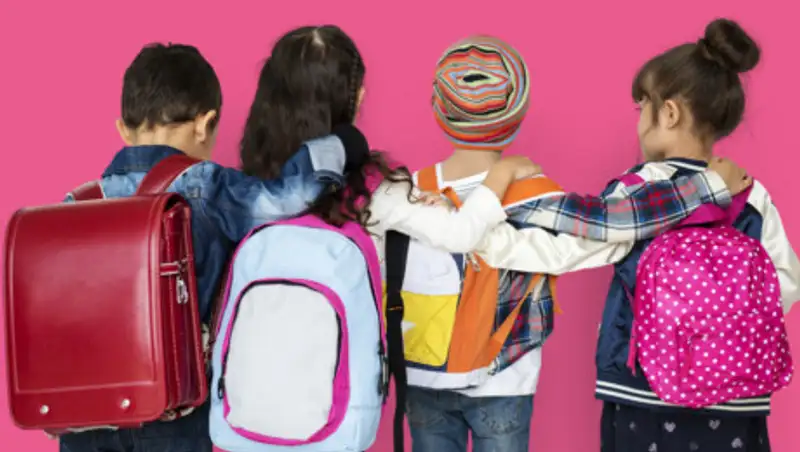 Ранцы первоклассников тяжелее нормы в два раза