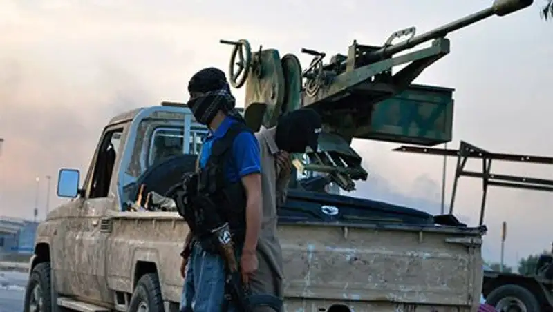 Террористы, захватившие крупные города в Ираке, угрожают столице страны