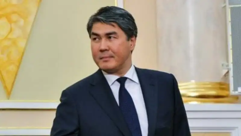 Аким Астаны поздравил жителей и гостей столицы с Днем независимости