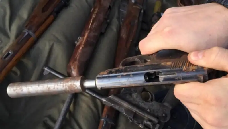 Сотрудники МВД изъяли у экстремистов на юге Киргизии боеприпасы и запрещенную литературу