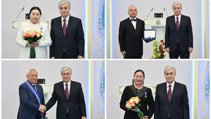 Акорда опубликовала фото и видео Токаева с награжденными казахстанцами, фото - Новости Zakon.kz от 22.10.2022 14:28