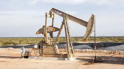 В Казахстане уточнили действия вывозных таможенных пошлин на сырую нефть и товары из нее