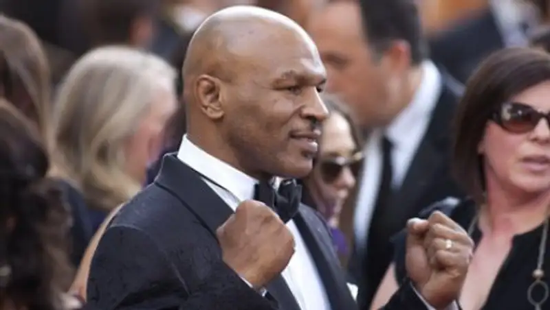 Майк Тайсон поддержит Кличко в бою с Джошуа