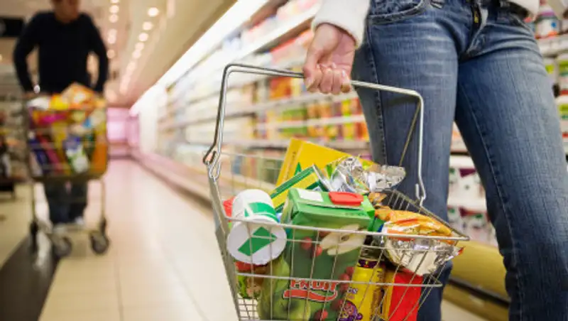 Сколько от заработка казахстанцы тратят на еду