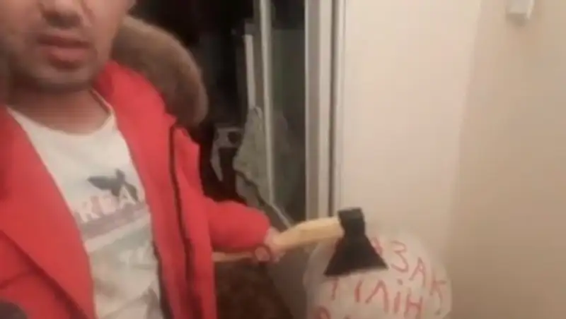 Задержанного за провокационное видео алматинца арестовали