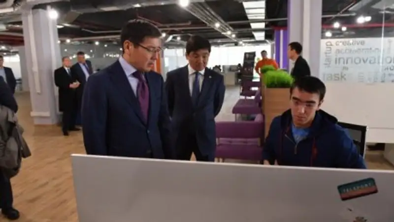 Вице-премьер задумался о целесообразности адресных справок