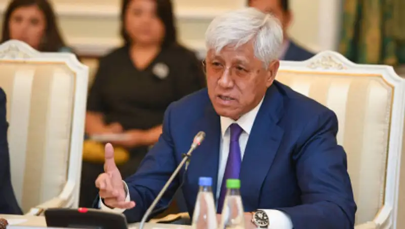 Баталов попросил замакима Талдыкоргана уволиться