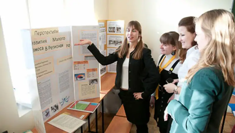 В Кызылорде прошла «Ярмарка идей», фото - Новости Zakon.kz от 25.11.2013 15:23