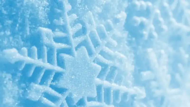 В ВКО отменены занятия для школьников двух смен