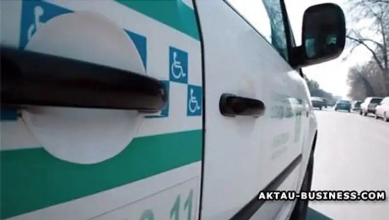 В Актау появилось бесплатное такси для инвалидов