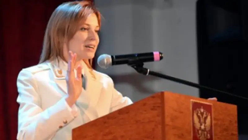 Поклонская отказалась бросать Крым