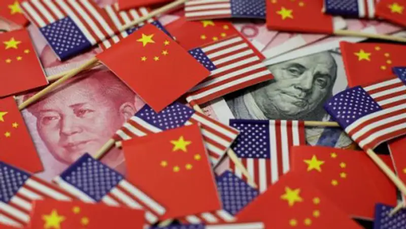 Торговые переговоры США и Китая приостановлены из-за закона о Гонконге