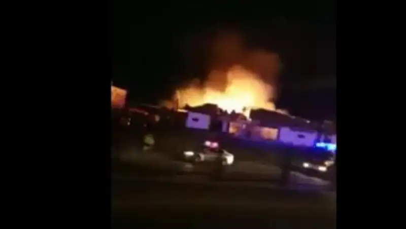 В Алматы на ВОАД горит кафе