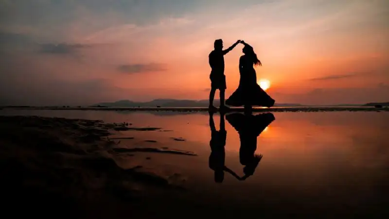 Самый крепкий союз: астрологи назвали четыре пары знаков зодиака