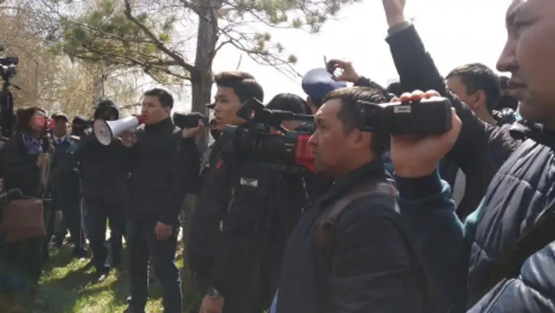 В МВД прокомментировали несанкционированные митинги в городах Казахстана