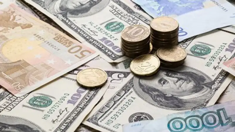 Названа самая выгодная валюта 2017 года