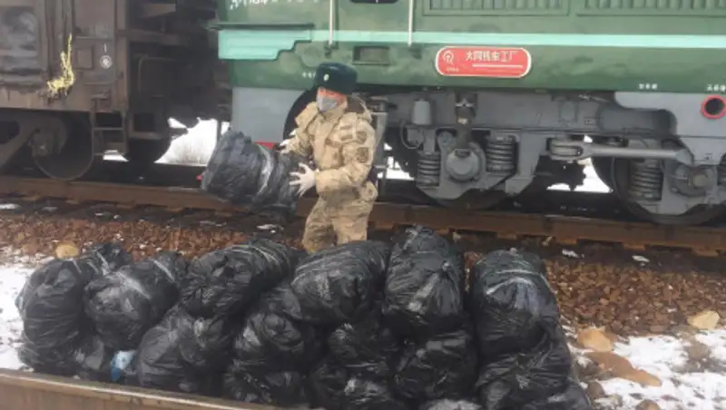 Медицинские маски пытались незаконно перевезти из Казахстана в Китай